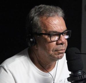 Liderança do marketing do PROS nacional é cereja no bolo da carreira de Dércio Alcântara, profissional que se reinventou ao longo dos anos – Por Napoleão Soares